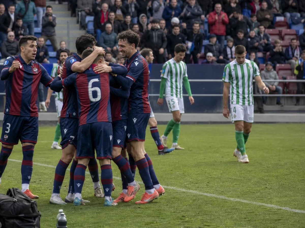 Levante besegrade Real Betis med 5–2