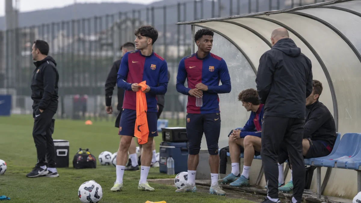 Hamza Abdelkarim förlänger med Barcelona till 2030