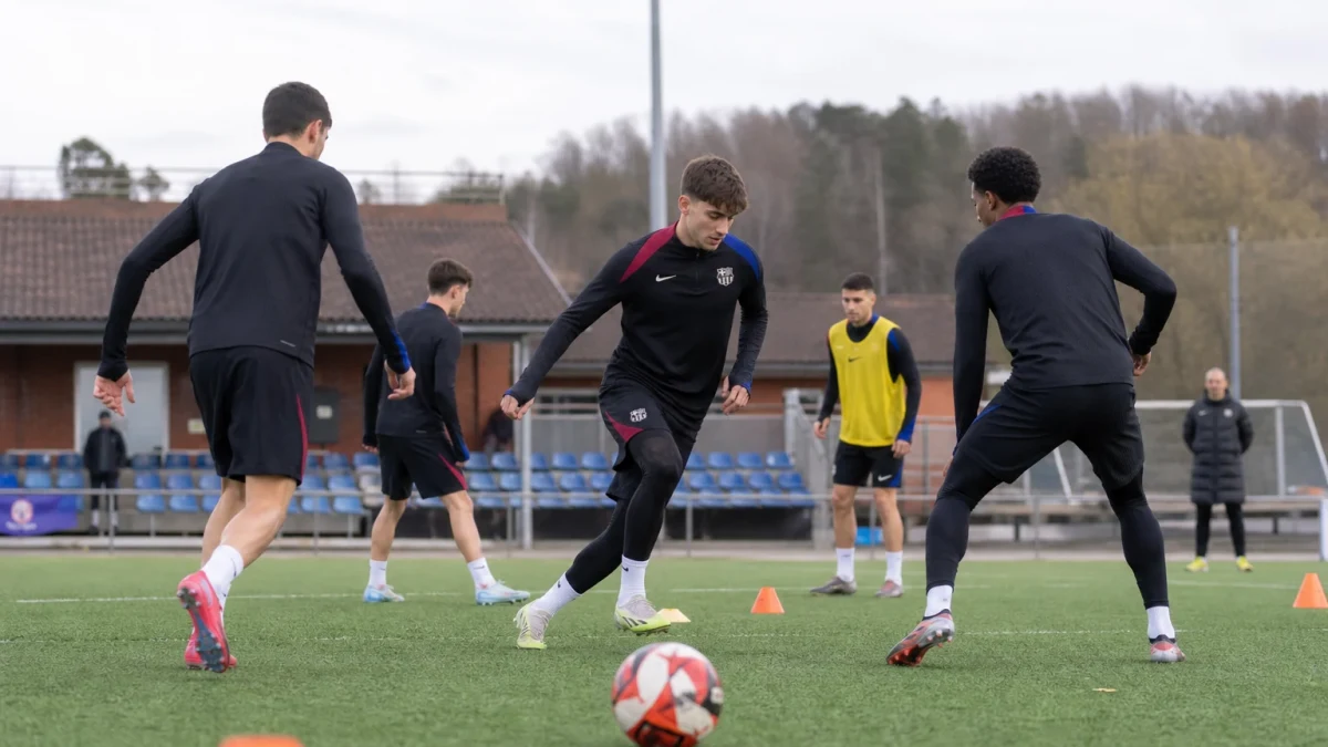 Ronald Araujo lånas ut från Barcelona till Liverpool