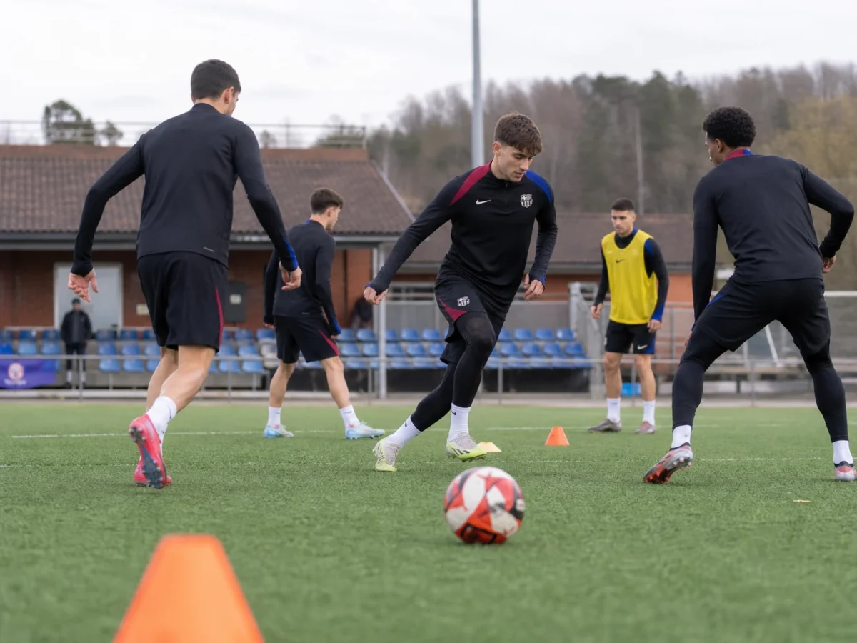 Ronald Araujo lånas ut från Barcelona till Liverpool