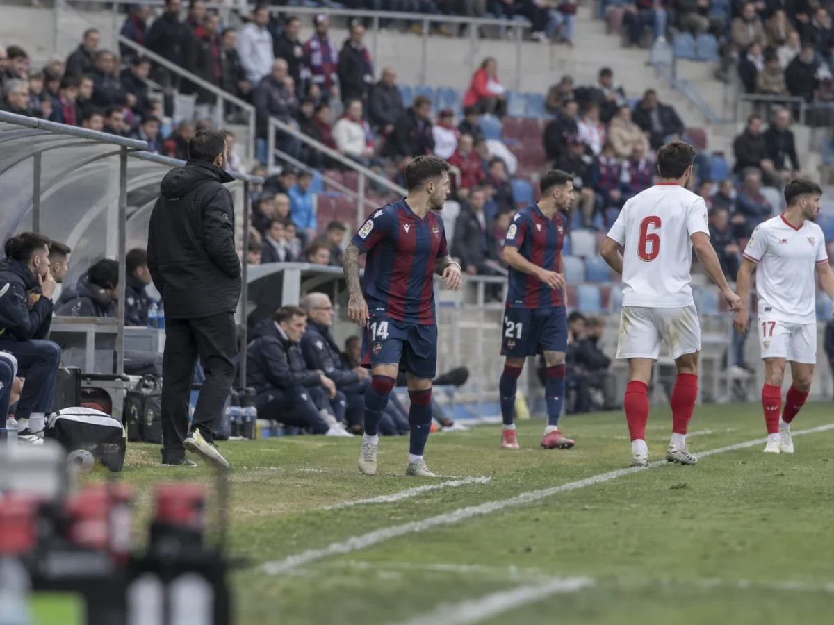 Levante och Sevilla delade poängen efter 3-3