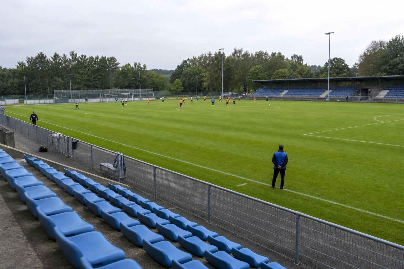 Elche har fått tiderna för sina tre första ligamatcher